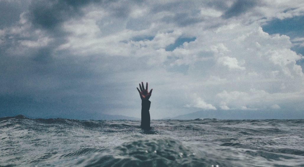 nikko-macaspac-6SNbWyFwuhk-unsplash sustainability and mental health header image